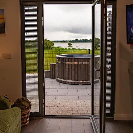 Hotel Lough Beg Glamping Newferry Exterior foto