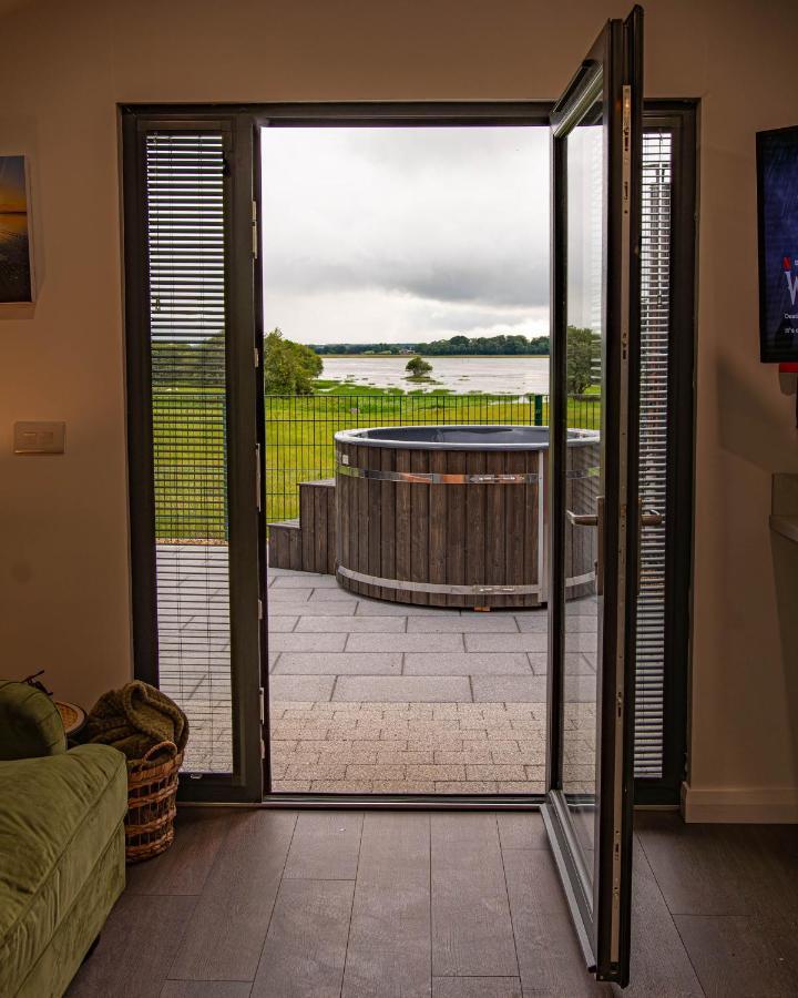 Hotel Lough Beg Glamping Newferry Exterior foto